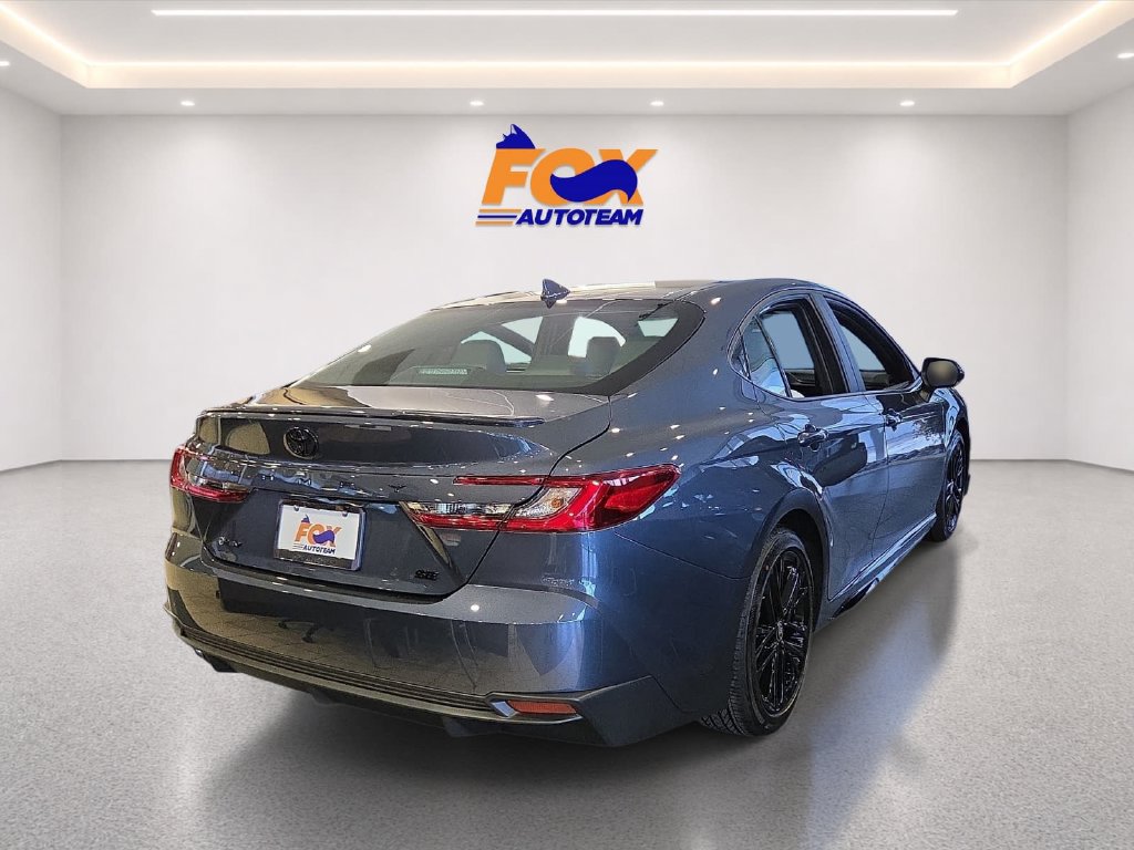 New 2026 Toyota Camry SE w/ Convenience Package FWD image 4
