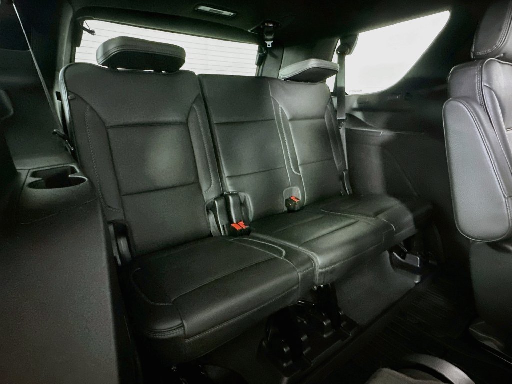 Used 2022 GMC Yukon Denali AWD/4WD image 16