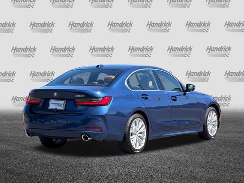 Used 2024 BMW 330i Sedan w/ Premium Package RWD image 5
