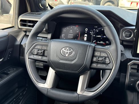 New 2026 Toyota 4Runner Platinum AWD/4WD image 23