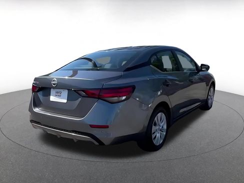 Used 2025 Nissan Sentra S FWD image 11