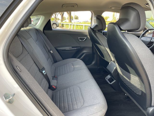 Used 2025 Kia K4 EX FWD image 25