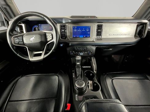 Used 2023 Ford Bronco Outer Banks AWD/4WD image 7