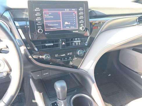 Used 2023 Toyota Camry SE w/ Convenience Package FWD image 14