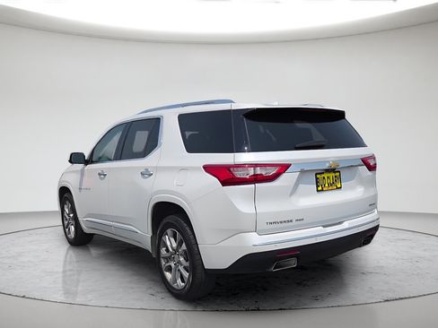 Used 2020 Chevrolet Traverse Premier AWD/4WD image 9