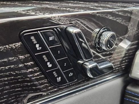 New 2025 Cadillac Escalade IQ Luxury 1 image 25