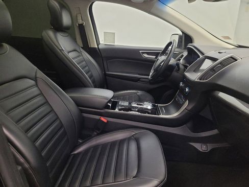 Used 2019 Ford Edge SEL w/ Equipment Group 201A FWD image 21