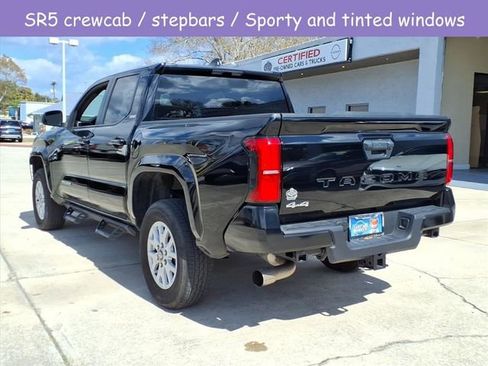 Used 2024 Toyota Tacoma SR5 AWD/4WD image 18