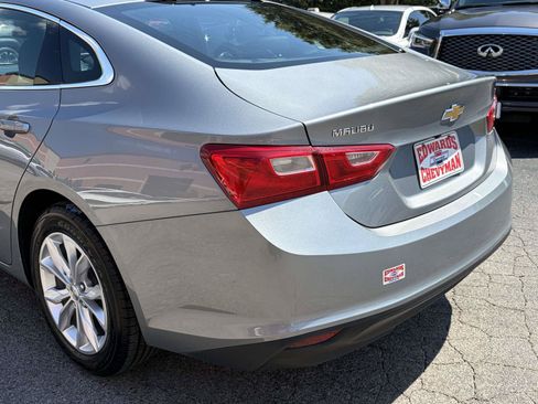 Used 2023 Chevrolet Malibu LT FWD image 30