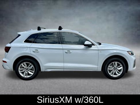 Used 2023 Audi Q5 2.0T Premium w/ Convenience Package AWD/4WD image 4