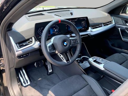New 2026 BMW X2 M35i w/ Technology Package AWD/4WD image 8