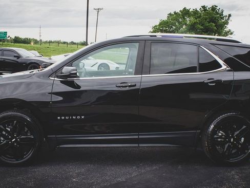 Used 2021 Chevrolet Equinox LT FWD image 15