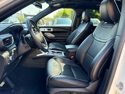 Used 2020 Ford Explorer ST w/ ST High-Performance Pack AWD/4WD image 9