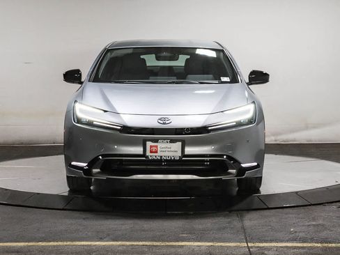 Certified 2023 Toyota Prius XLE FWD image 7