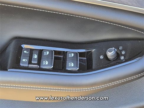 Used 2022 Jeep Grand Cherokee L Overland image 21