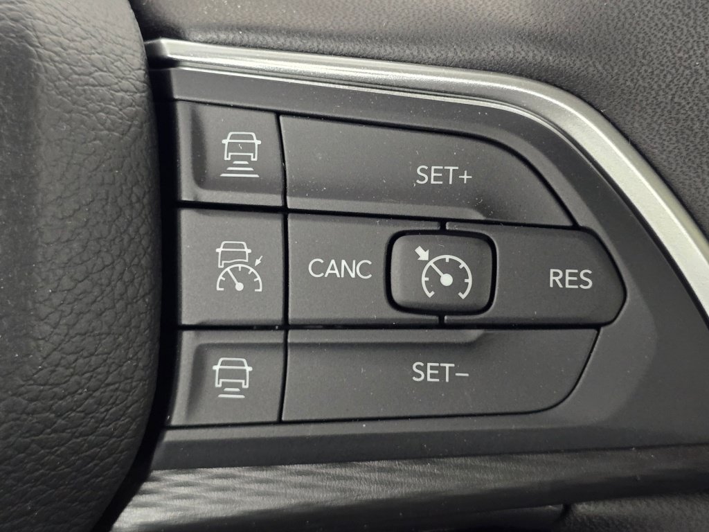 New 2026 Jeep Grand Cherokee L 4WD image 36