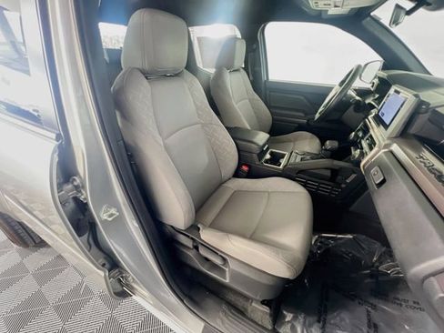 Used 2025 Toyota Tacoma SR5 RWD image 30