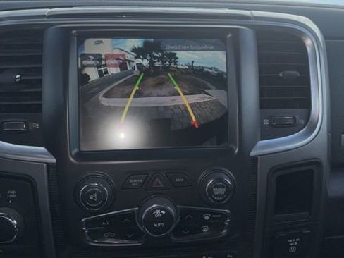 Used 2017 RAM 3500 Laramie Longhorn image 13