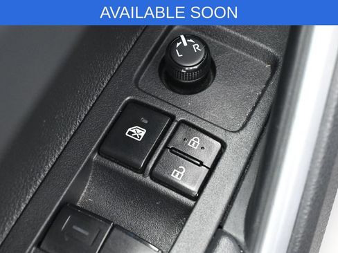 Used 2023 Toyota Corolla Cross AWD Hybrid w/ Convenience Package image 12