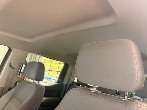 Used 2022 Chevrolet Silverado 1500 LT Trail Boss w/ Convenience Package II AWD/4WD image 35