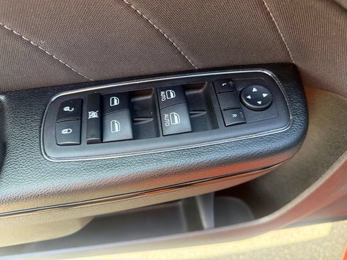Used 2023 Dodge Charger SXT w/ Blacktop Package AWD/4WD image 10