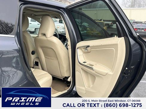 Used 2014 Volvo XC60 T6 image 14
