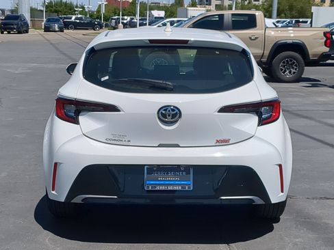 Used 2024 Toyota Corolla XSE FWD image 5