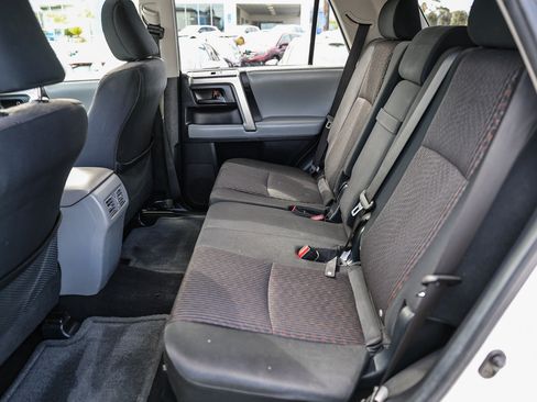 Used 2013 Toyota 4Runner SR5 w/ Convenience Pkg RWD image 7