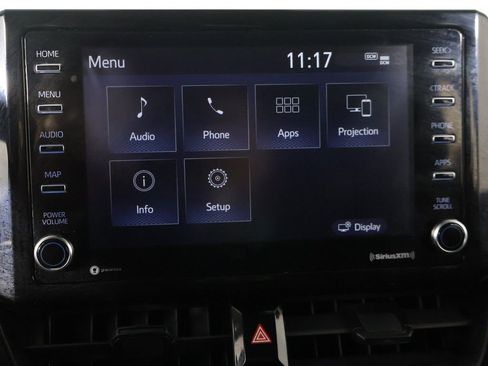 Used 2021 Toyota Corolla LE FWD image 35
