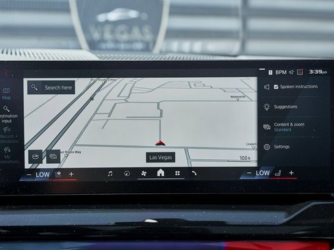 Used 2025 BMW M5 Touring image 75