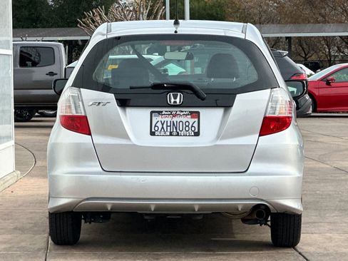 Used 2012 Honda Fit image 5