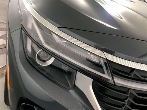 Certified 2025 Kia Seltos S FWD image 26