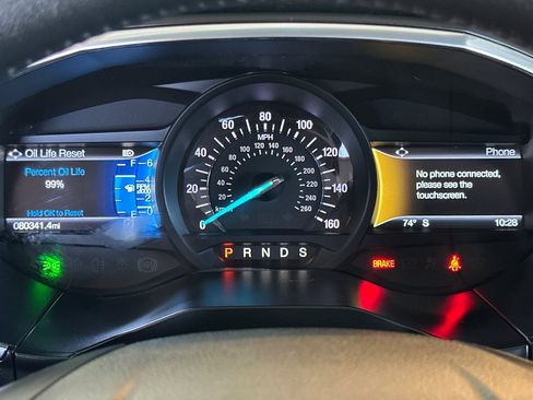 Used 2020 Ford Edge Titanium w/ Equipment Group 301A AWD/4WD image 24