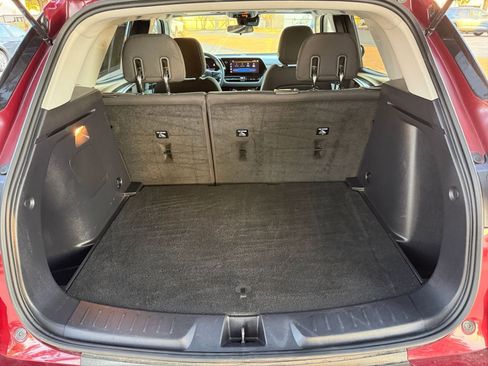 Used 2025 Chevrolet TrailBlazer LT image 31