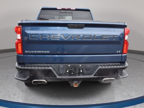 Used 2020 Chevrolet Silverado 1500 LT Trail Boss AWD/4WD image 7