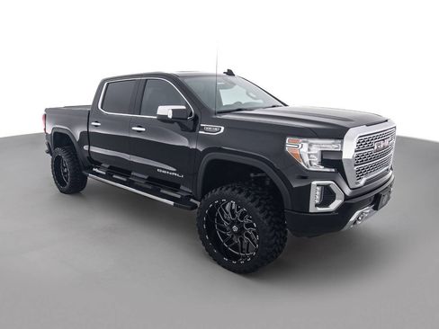 Used 2021 GMC Sierra 1500 Denali w/ Driver Alert Package II AWD/4WD image 3