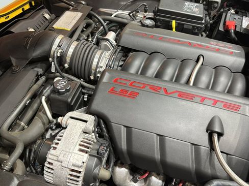 Used 2006 Chevrolet Corvette Coupe w/ Preferred Equipment Group image 33