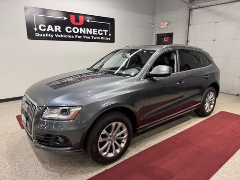 Used 2017 Audi Q5 2.0T Premium w/ Audi MMI Navigation Plus AWD/4WD image 2