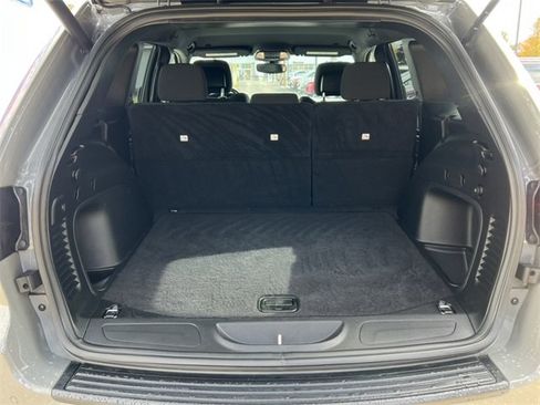 Used 2021 Jeep Grand Cherokee Freedom Edition image 36