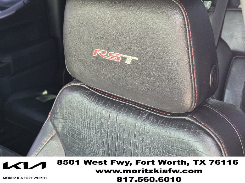 Used 2022 Chevrolet Silverado 1500 RST AWD/4WD image 14