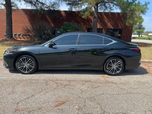 Used 2020 Lexus ES 350 w/ Premium Package image 2
