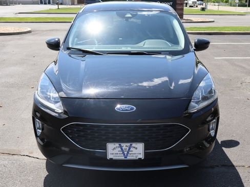 Used 2022 Ford Escape SEL image 12