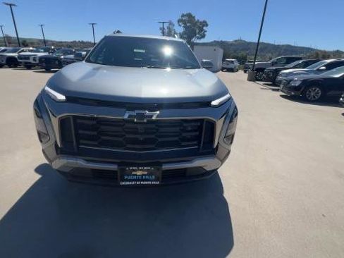New 2026 Chevrolet Equinox ACTIV FWD image 3