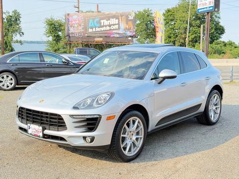 Used 2017 Porsche Macan S AWD/4WD image 8