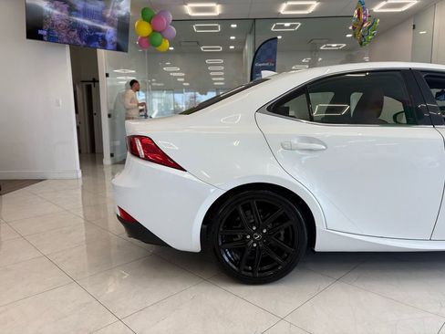 Used 2016 Lexus IS 300 AWD w/ F Sport Package image 8