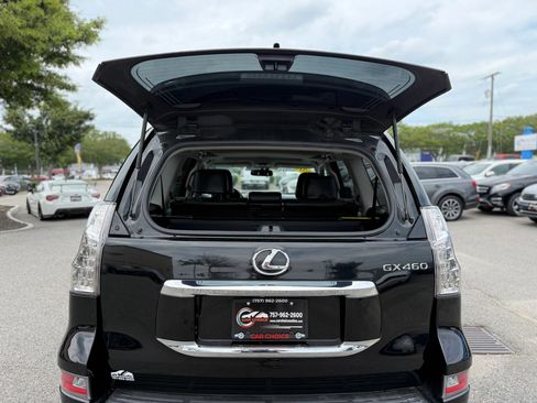 Used 2018 Lexus GX 460 Premium w/ Premium Package AWD/4WD image 12