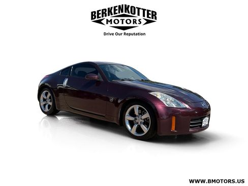 Used 2006 Nissan 350Z Enthusiast w/ (N93) Cargo Convenience Pkg RWD image 1