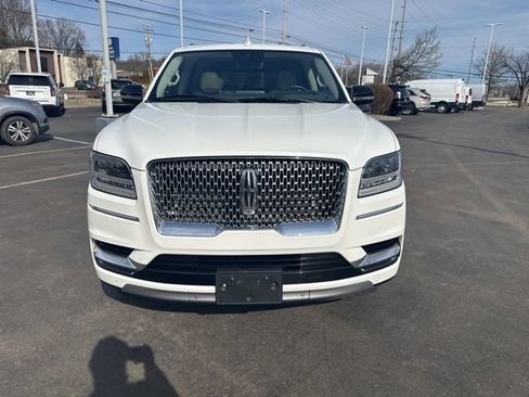 Used 2021 Lincoln Navigator L Reserve w/ Luxury Package AWD/4WD image 2
