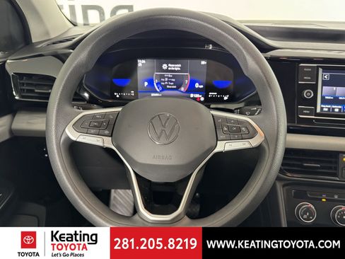 Used 2022 Volkswagen Taos S image 26