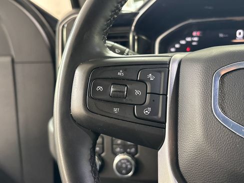 Used 2025 GMC Sierra 1500 SLT AWD/4WD image 36